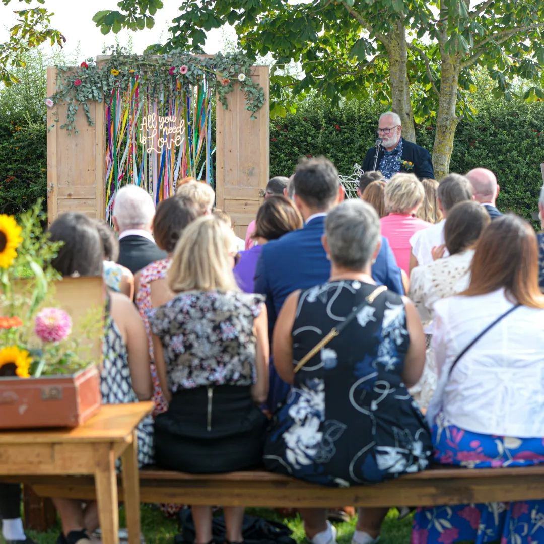 Cérémonie laïque dans la Hêtraie