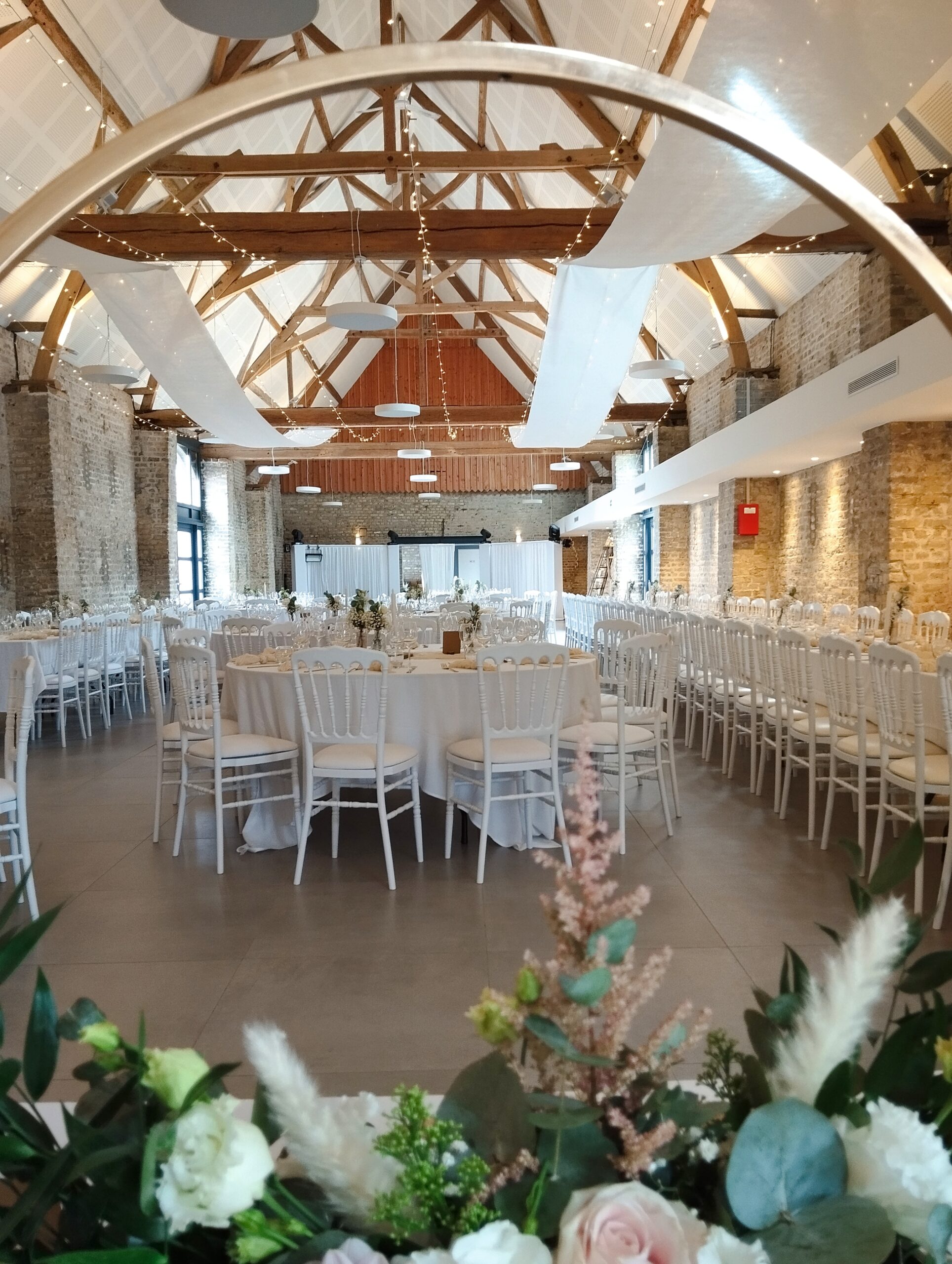 Mariage dans la grange